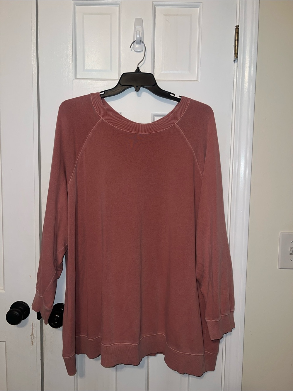 Old Navy Dusty Rose Relaxed Crewneck Sweatshirt